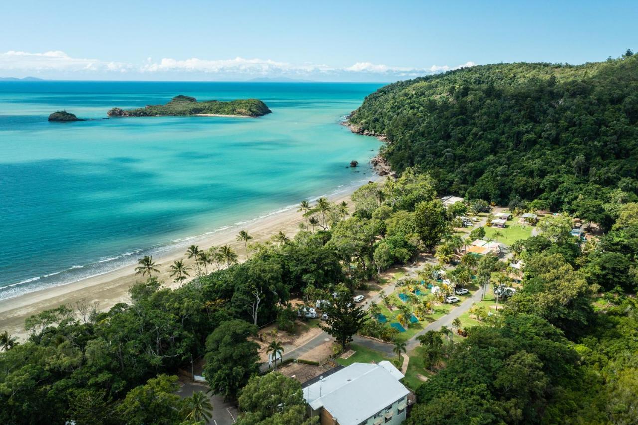 Cape Hillsborough Nature Tourist Park Hotel Seaforth Buitenkant foto